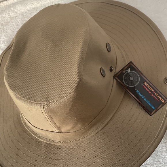 Tan Outdoor Hat with Chin Strap - Picture 4 of 6